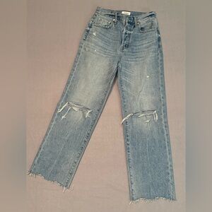 Pistola Cassie Super High Rise Straight Crop in a distressed light Wash Size 25